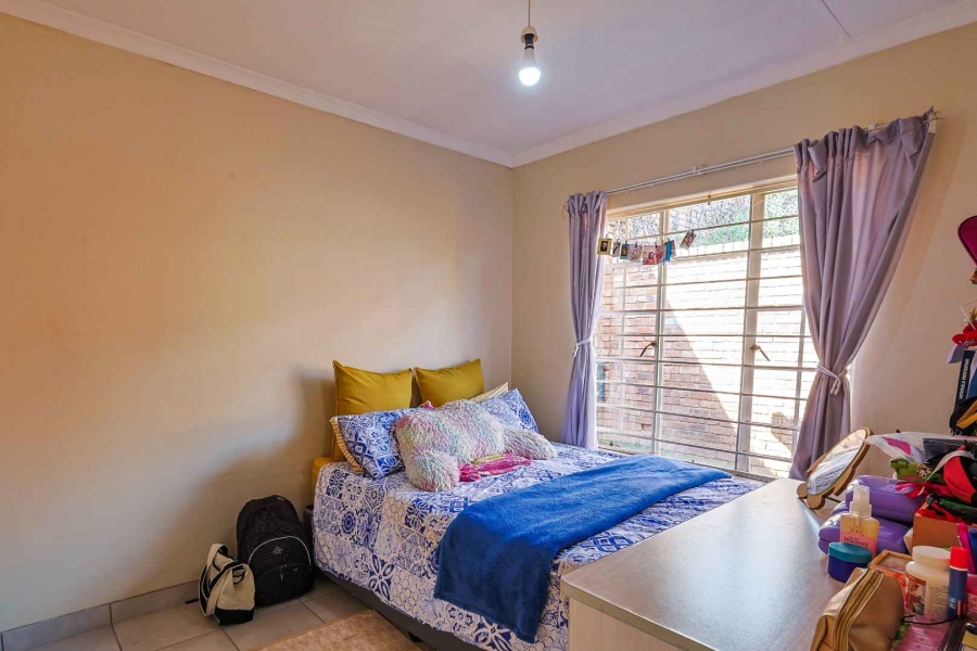 2 Bedroom Property for Sale in Elardus Park Gauteng