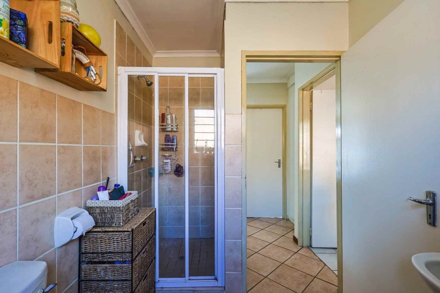 2 Bedroom Property for Sale in Elardus Park Gauteng