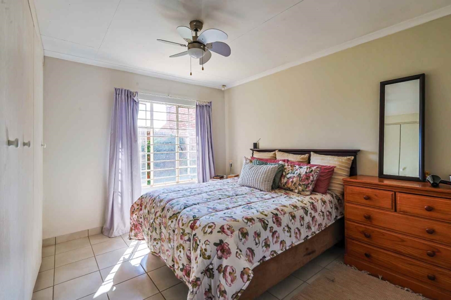 2 Bedroom Property for Sale in Elardus Park Gauteng