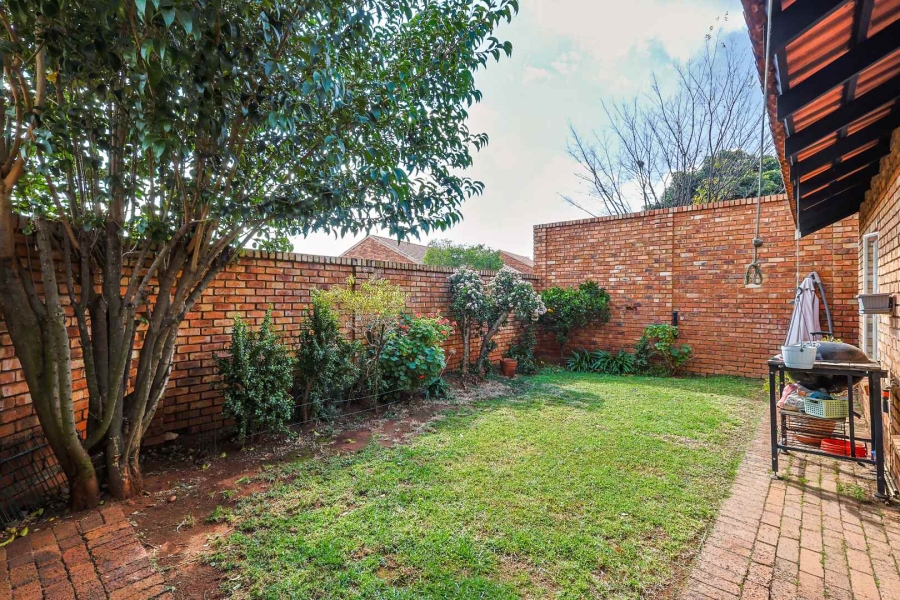 2 Bedroom Property for Sale in Elardus Park Gauteng