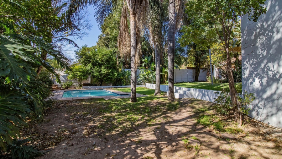 To Let 5 Bedroom Property for Rent in Fairland Gauteng