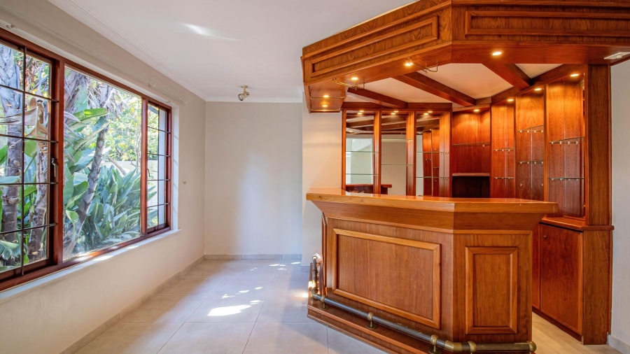 To Let 5 Bedroom Property for Rent in Fairland Gauteng