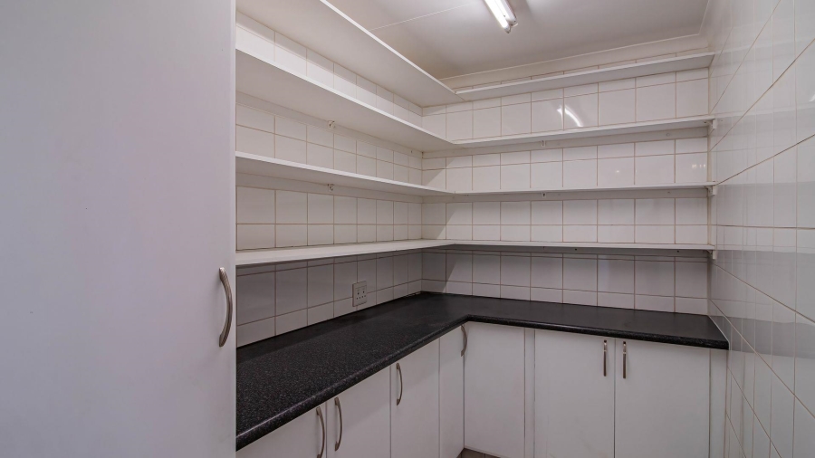 To Let 5 Bedroom Property for Rent in Fairland Gauteng