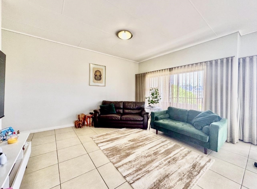 2 Bedroom Property for Sale in Linbro Park Gauteng