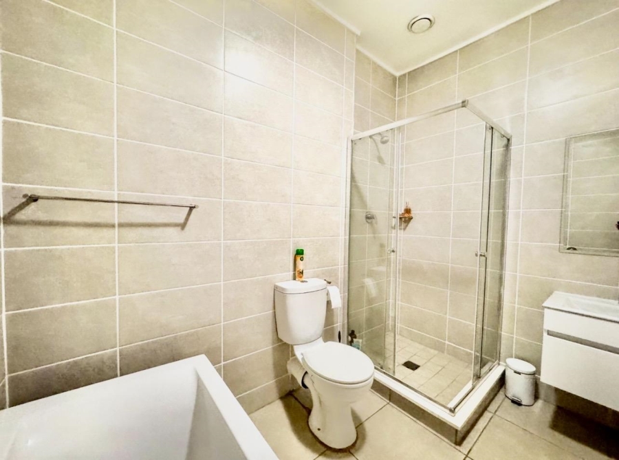 2 Bedroom Property for Sale in Linbro Park Gauteng