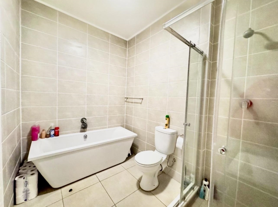 2 Bedroom Property for Sale in Linbro Park Gauteng