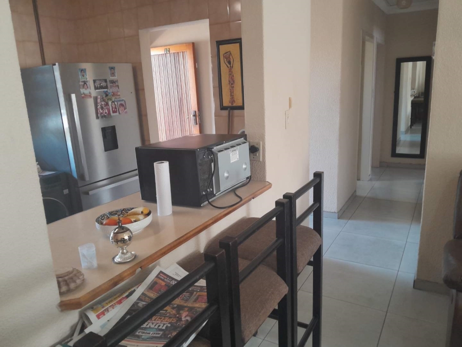 3 Bedroom Property for Sale in New Redruth Gauteng