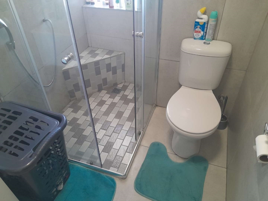 3 Bedroom Property for Sale in New Redruth Gauteng