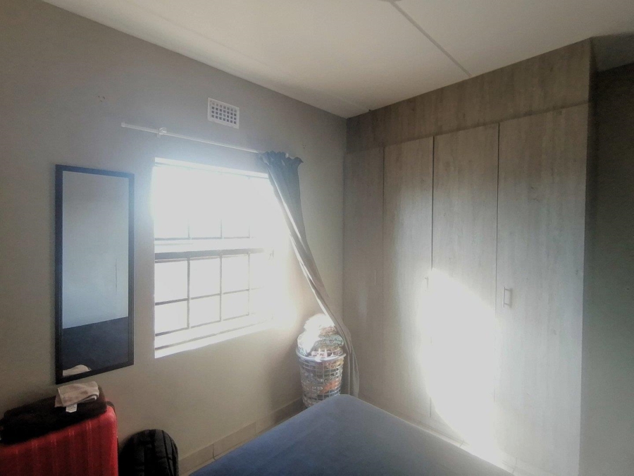 2 Bedroom Property for Sale in Montana Tuine Gauteng