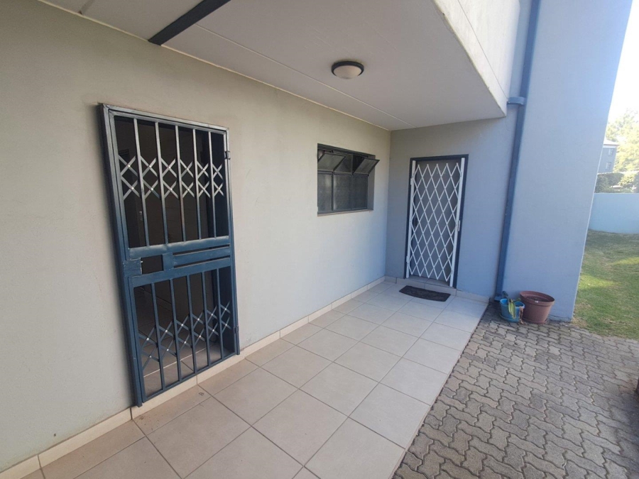 2 Bedroom Property for Sale in Glen Austin AH Gauteng