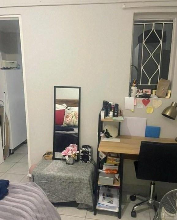To Let 1 Bedroom Property for Rent in Waverley Gauteng
