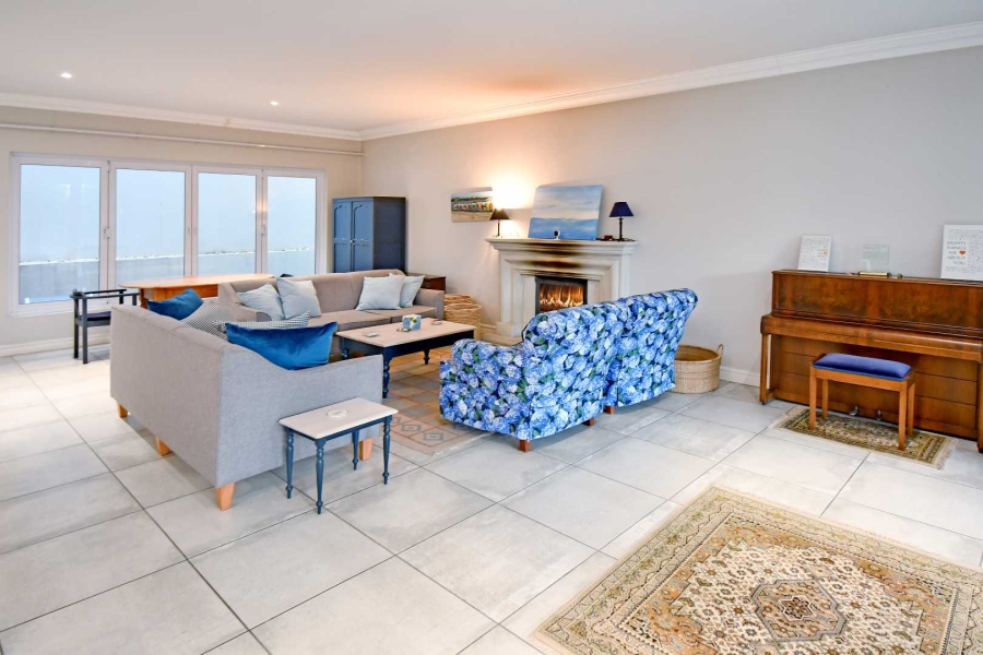 4 Bedroom Property for Sale in Bryanston Gauteng