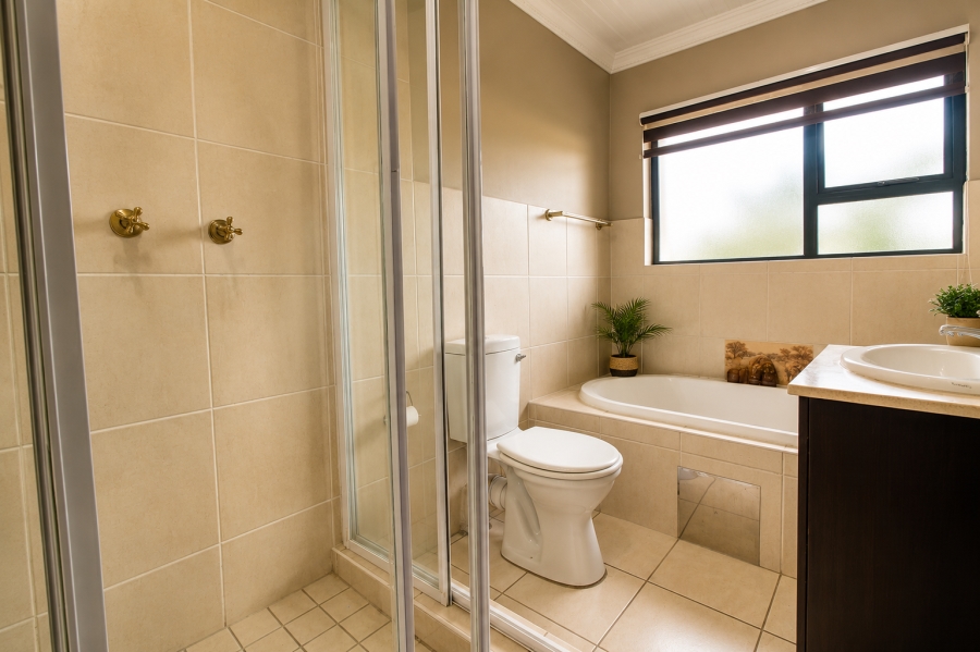 3 Bedroom Property for Sale in Honeydew Manor Gauteng