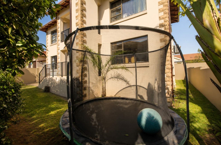 3 Bedroom Property for Sale in Honeydew Manor Gauteng