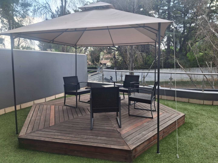 To Let 2 Bedroom Property for Rent in Morningside Gauteng