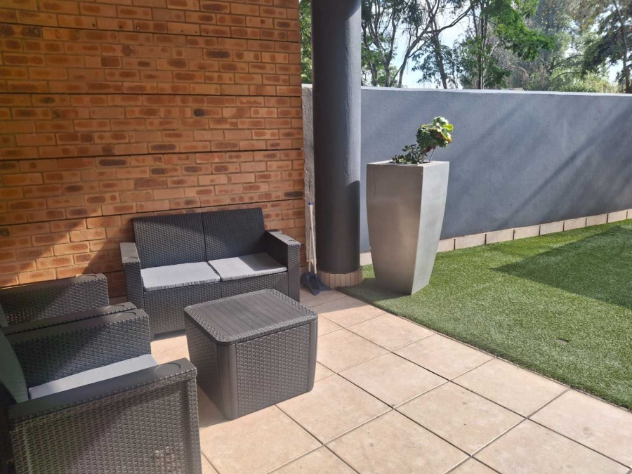 To Let 2 Bedroom Property for Rent in Morningside Gauteng