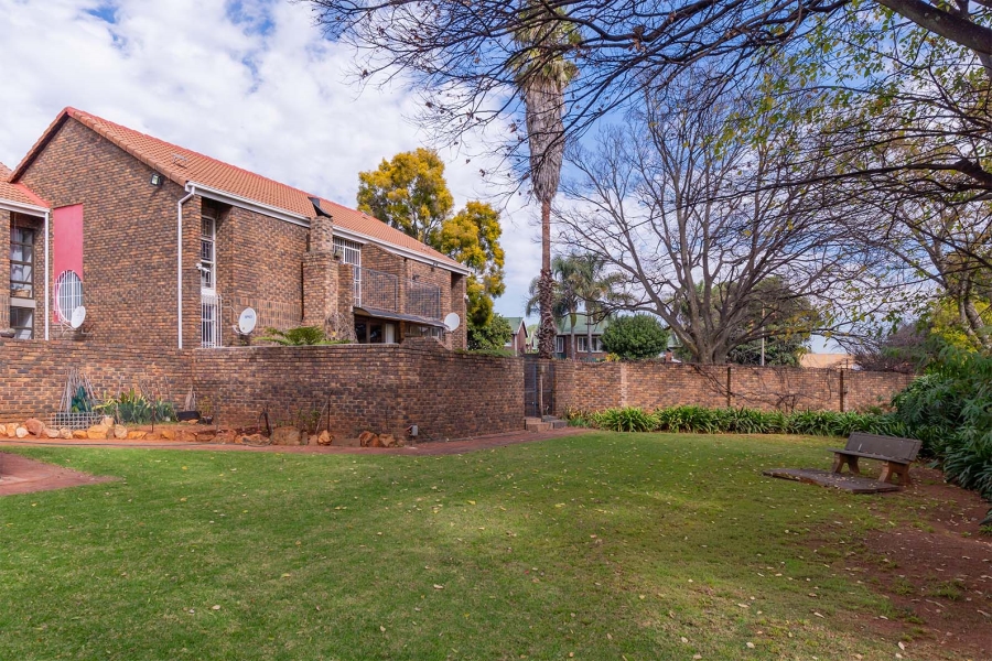 3 Bedroom Property for Sale in Birchleigh North Gauteng