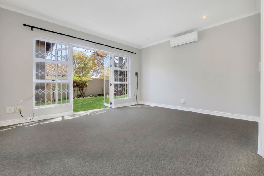 To Let 3 Bedroom Property for Rent in Cedar Lakes Gauteng