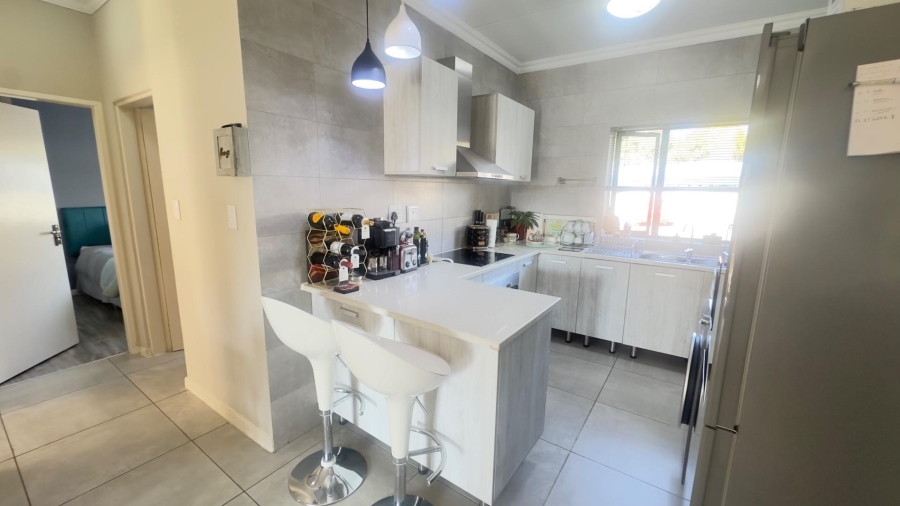 2 Bedroom Property for Sale in Broadacres Gauteng