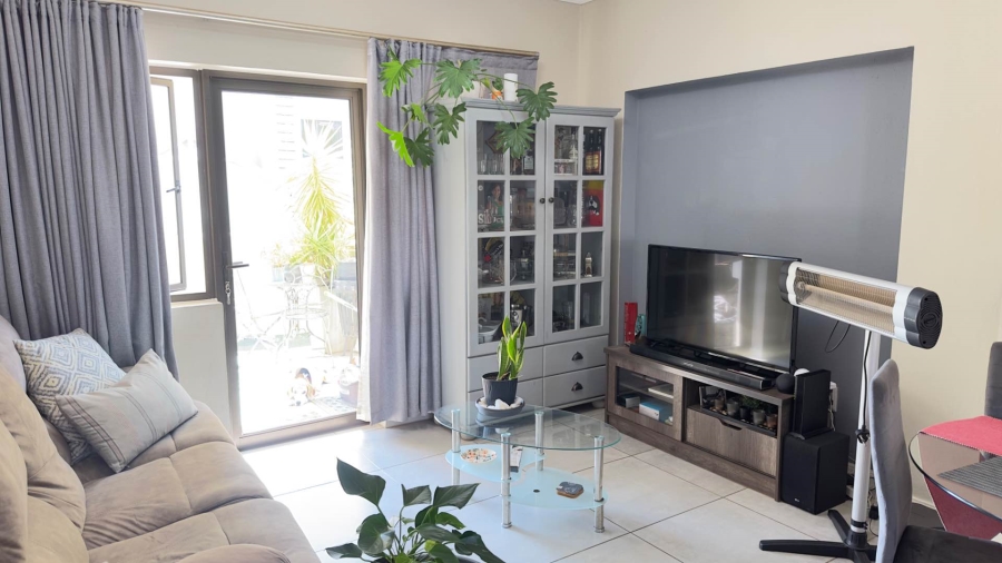 2 Bedroom Property for Sale in Broadacres Gauteng