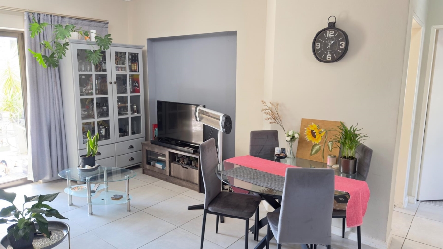 2 Bedroom Property for Sale in Broadacres Gauteng