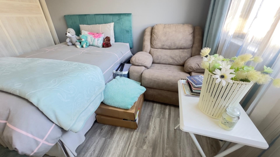 2 Bedroom Property for Sale in Broadacres Gauteng