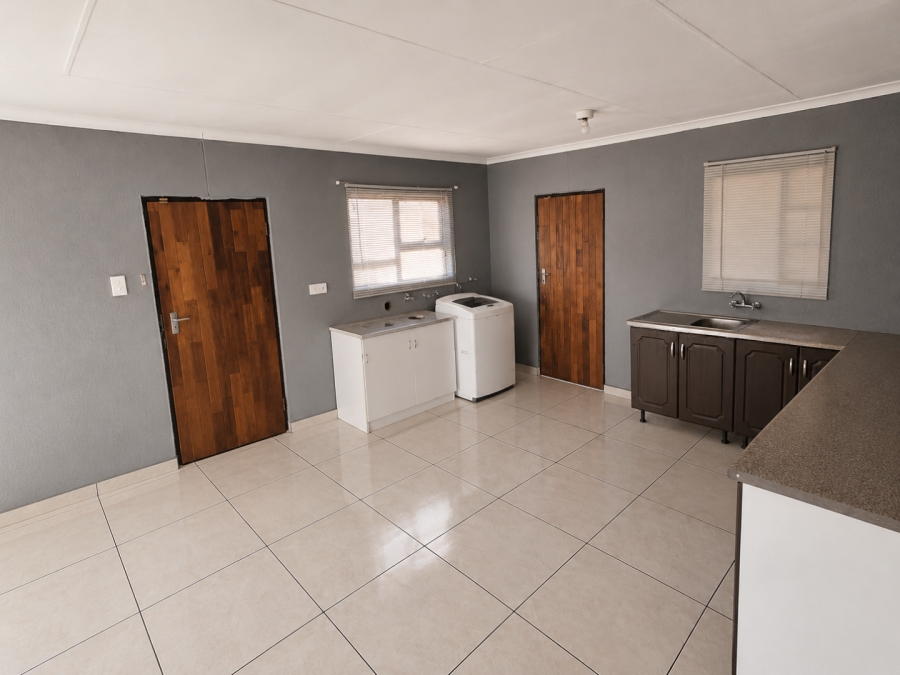 3 Bedroom Property for Sale in Nellmapius Gauteng