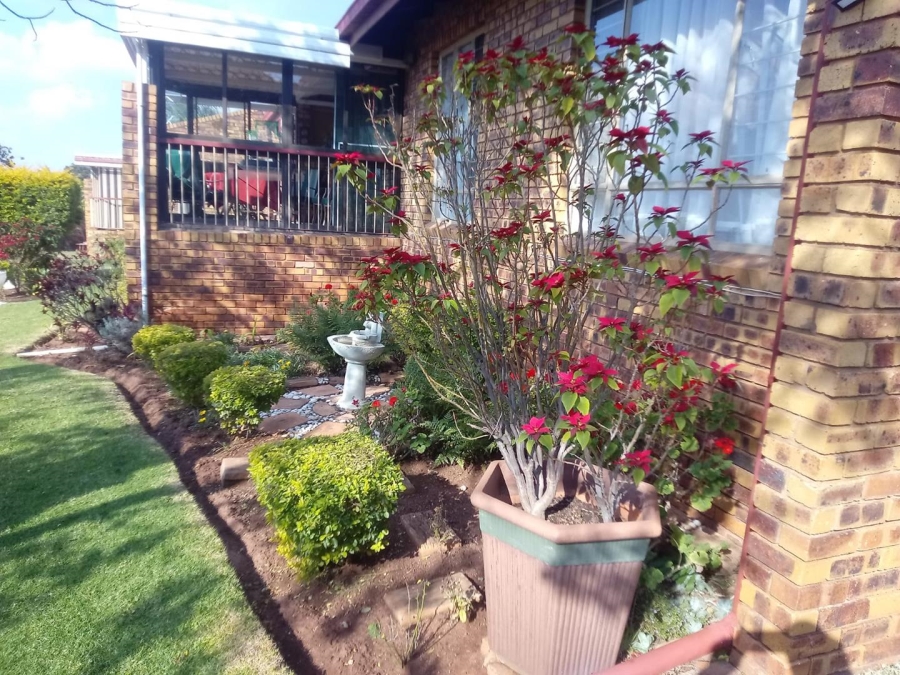2 Bedroom Property for Sale in Amandasig Ext 7 Gauteng