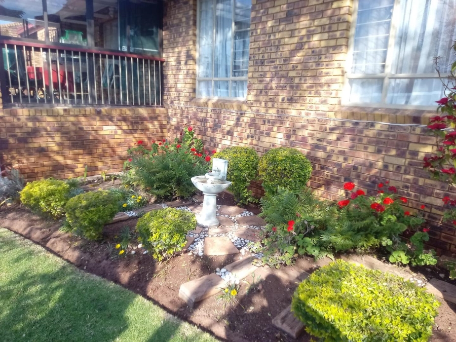 2 Bedroom Property for Sale in Amandasig Ext 7 Gauteng