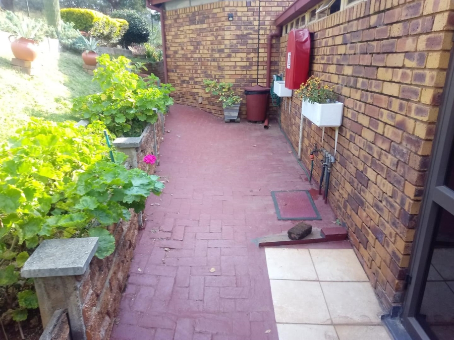 2 Bedroom Property for Sale in Amandasig Ext 7 Gauteng
