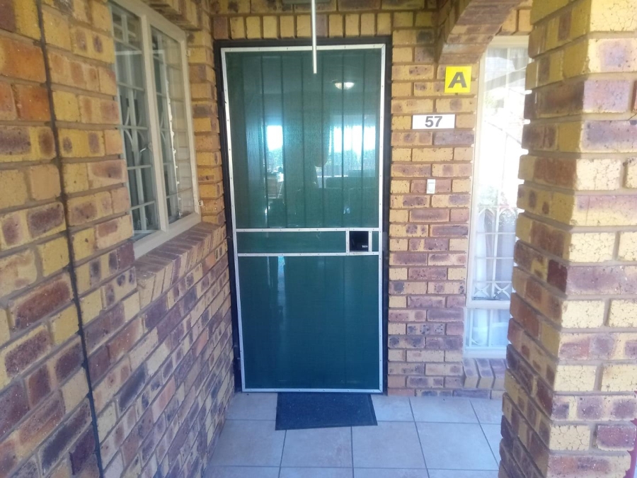 2 Bedroom Property for Sale in Amandasig Ext 7 Gauteng