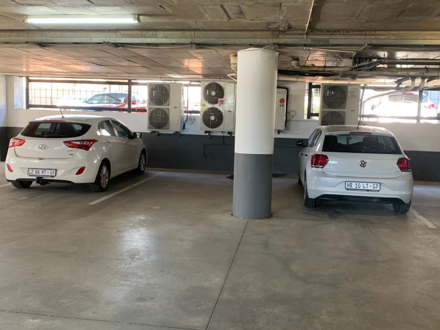 To Let Commercial Property for Rent in Sunninghill Gauteng
