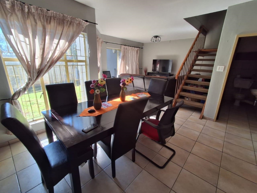 3 Bedroom Property for Sale in Eldoraigne Gauteng
