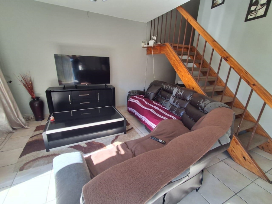 3 Bedroom Property for Sale in Eldoraigne Gauteng
