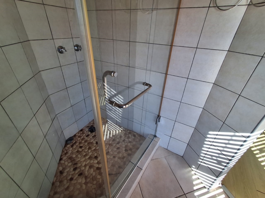 3 Bedroom Property for Sale in Eldoraigne Gauteng