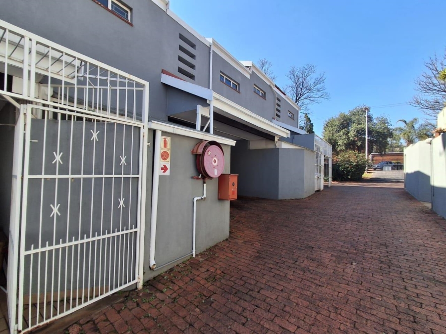 3 Bedroom Property for Sale in Eldoraigne Gauteng