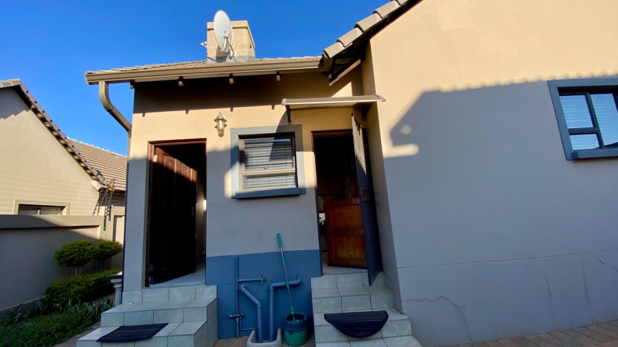 0 Bedroom Property for Sale in Roodepark Eco Estate Gauteng