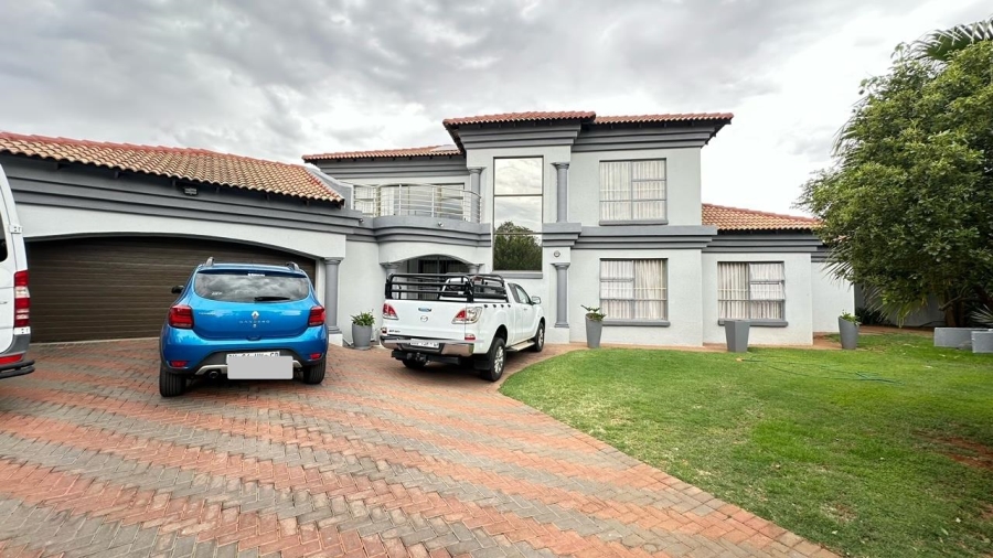 To Let 4 Bedroom Property for Rent in Ninapark Gauteng
