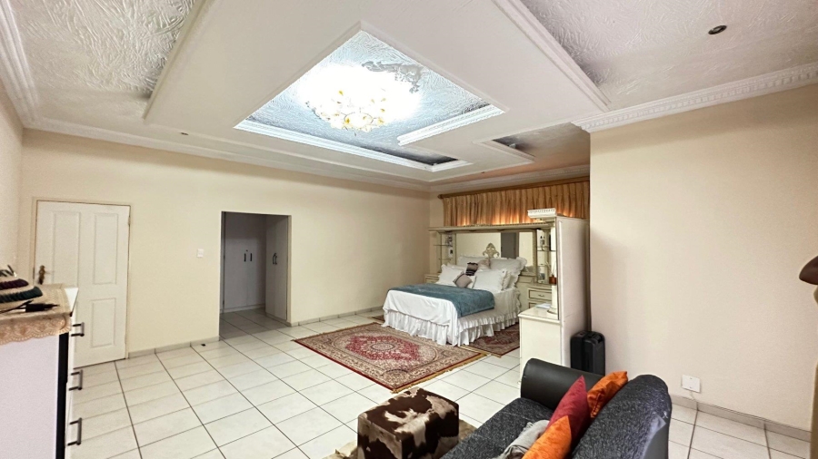 To Let 4 Bedroom Property for Rent in Ninapark Gauteng