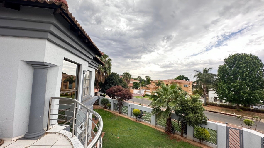 To Let 4 Bedroom Property for Rent in Ninapark Gauteng