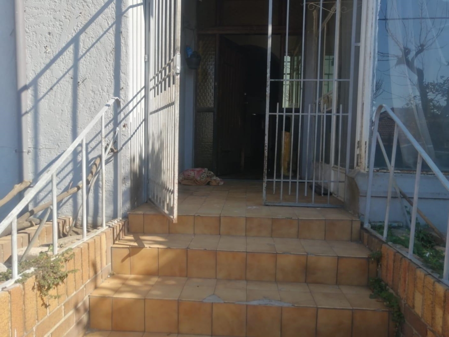 4 Bedroom Property for Sale in Rosettenville Gauteng