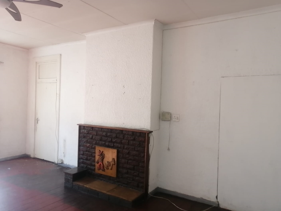4 Bedroom Property for Sale in Rosettenville Gauteng