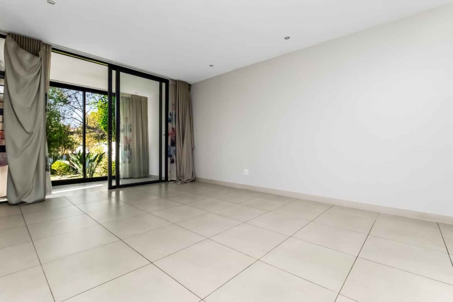 3 Bedroom Property for Sale in Broadacres Gauteng