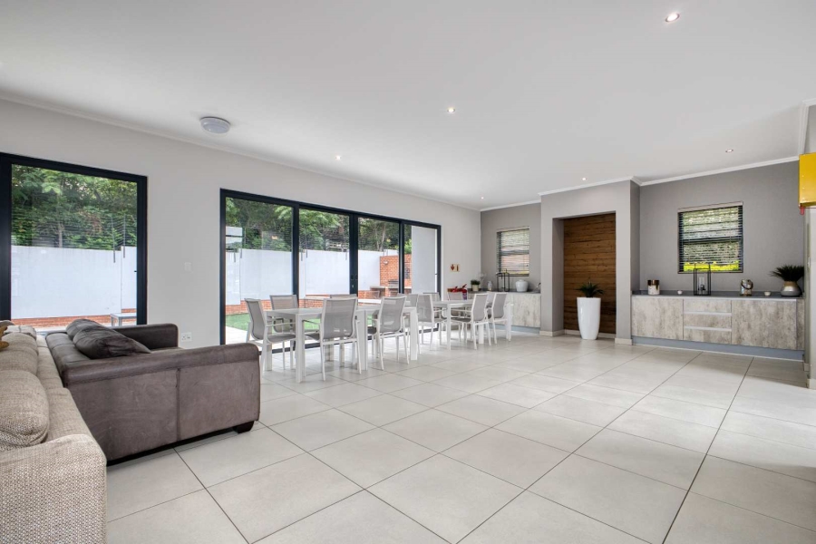 3 Bedroom Property for Sale in Broadacres Gauteng