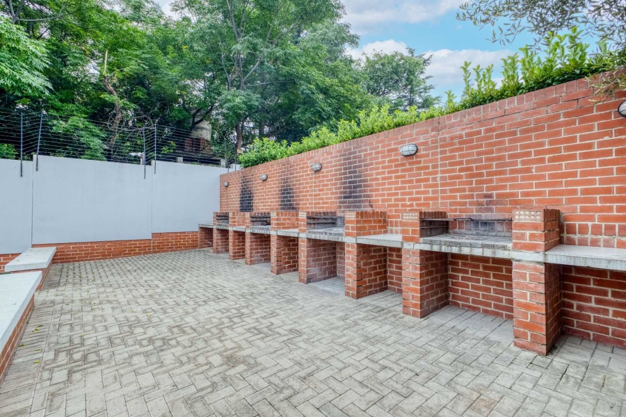 3 Bedroom Property for Sale in Broadacres Gauteng