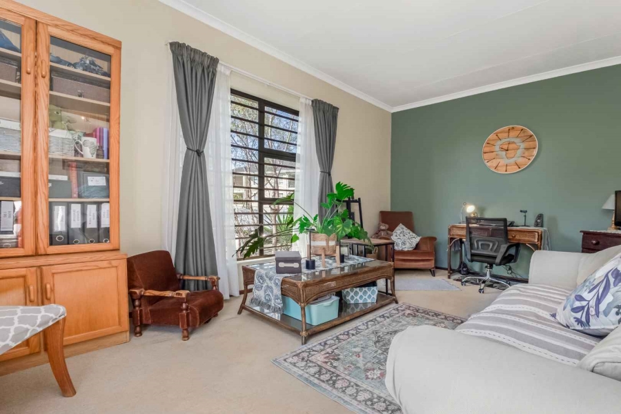 3 Bedroom Property for Sale in Broadacres Gauteng