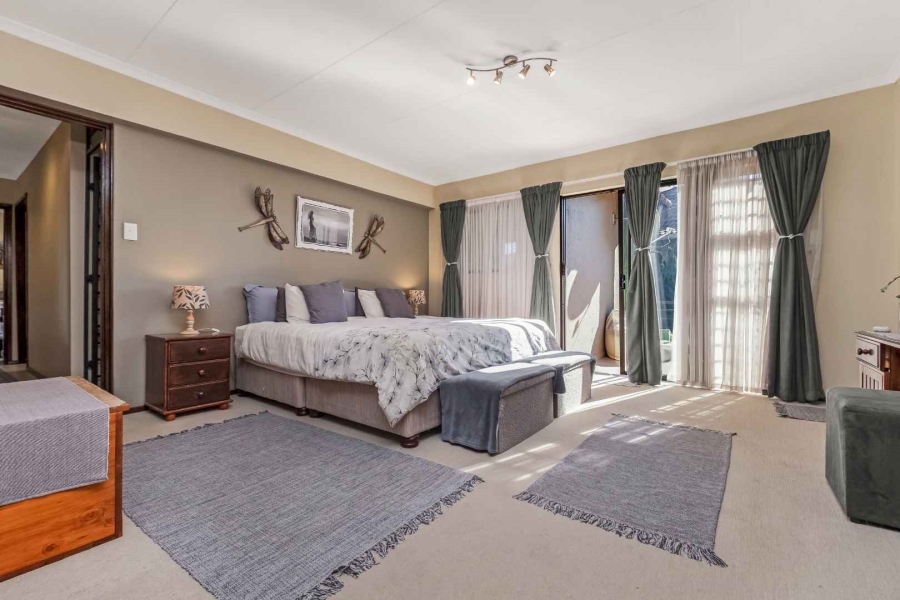 3 Bedroom Property for Sale in Broadacres Gauteng