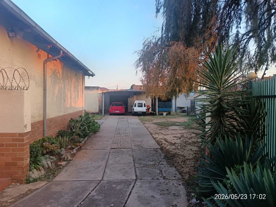 3 Bedroom Property for Sale in Newlands Gauteng