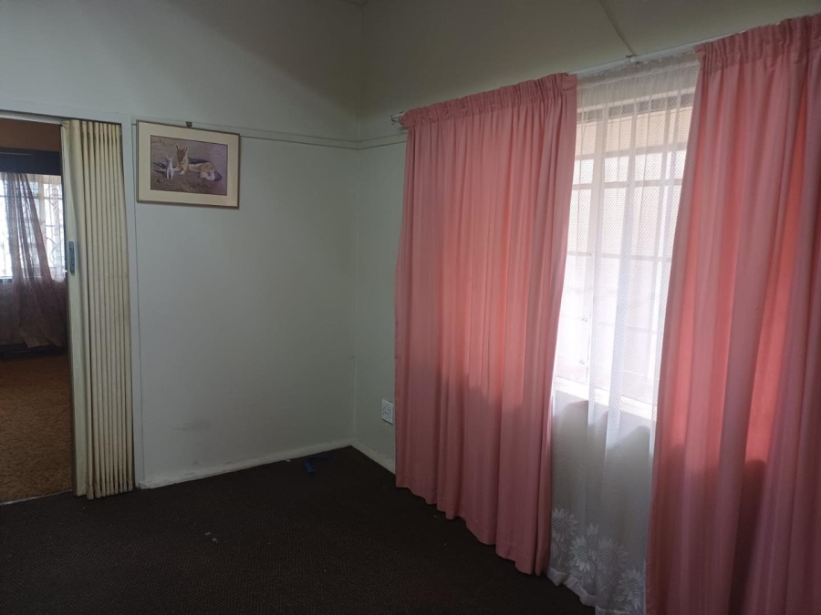 3 Bedroom Property for Sale in Mayfair Gauteng
