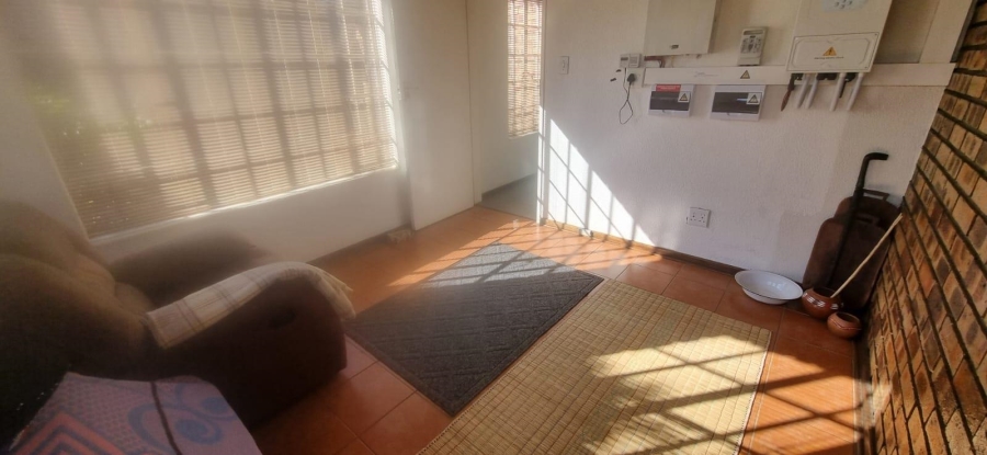 4 Bedroom Property for Sale in Mulbarton Gauteng